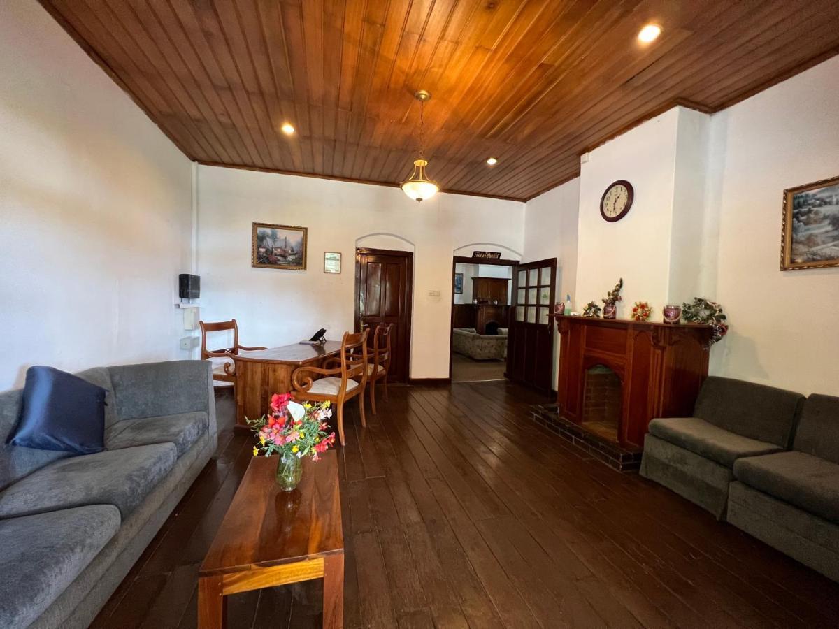 Tea Bush Hotel Нувара-Элия Экстерьер фото