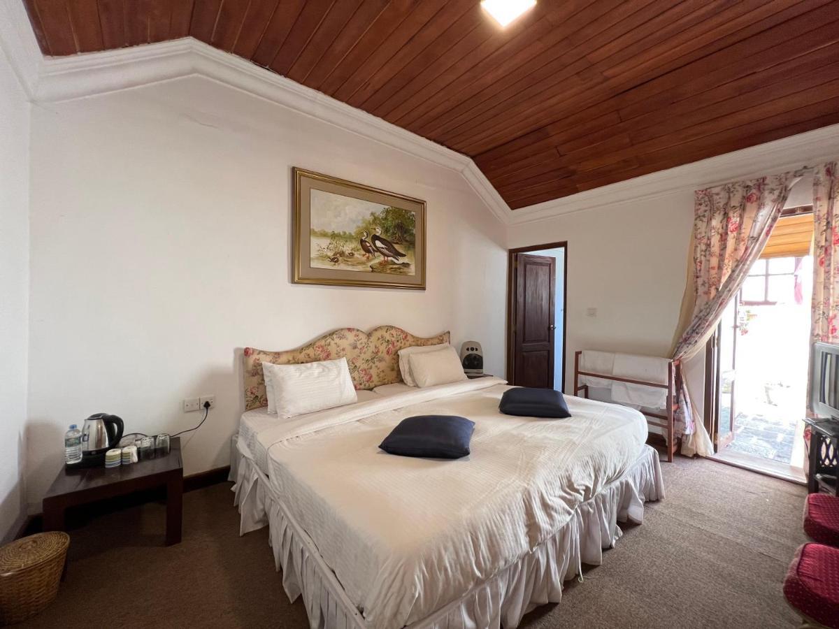 Tea Bush Hotel Нувара-Элия Экстерьер фото